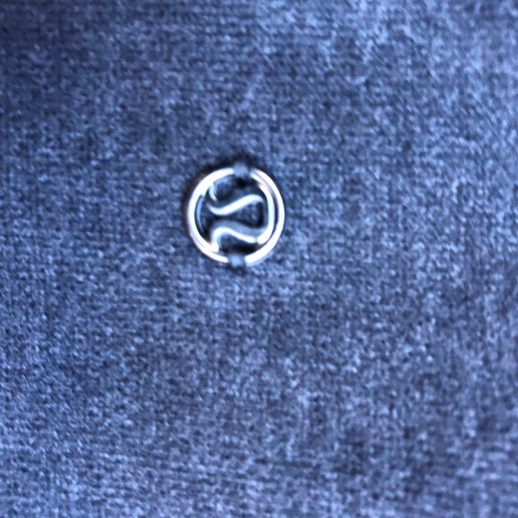 LULULEMON Asymmetrical Scuba Runch Full Zip Jacket - Picture 4 of 10